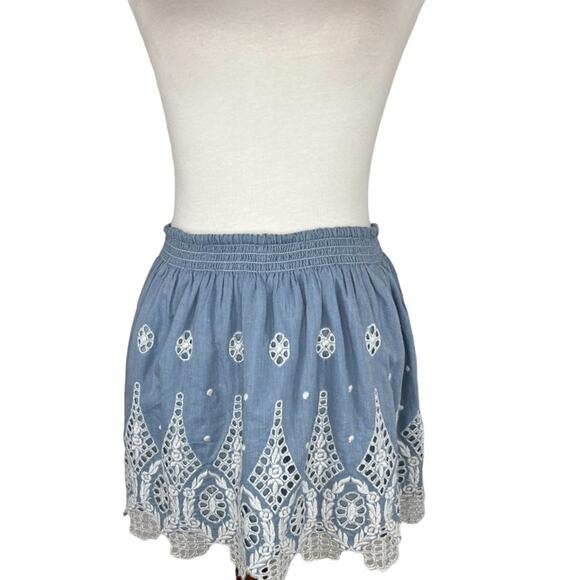 Joie Wanita Embroidered Chambray Smocked Waist Skirt - Picture 4 of 10